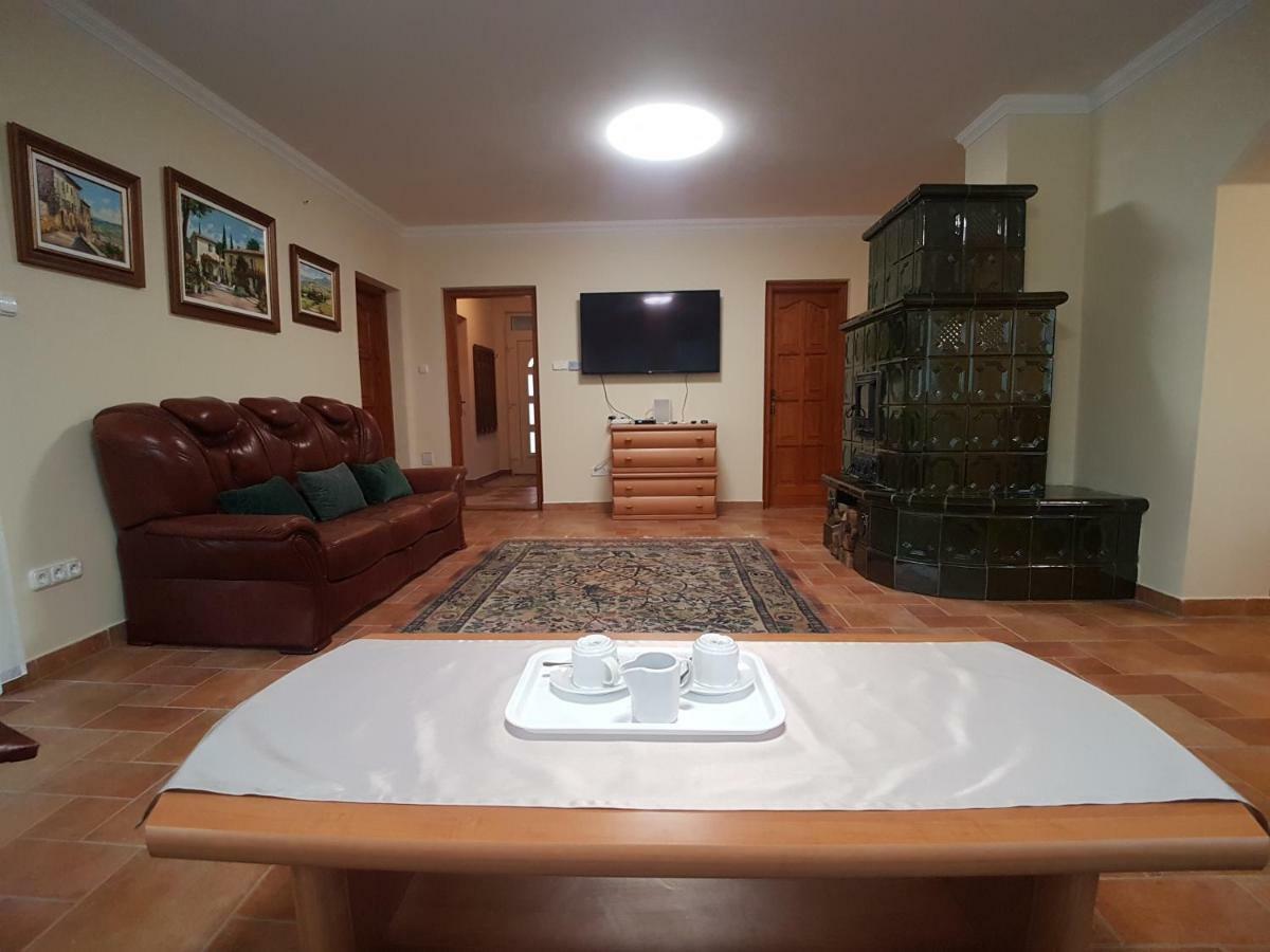Villa Bellanova Hajdúszoboszló Εξωτερικό φωτογραφία