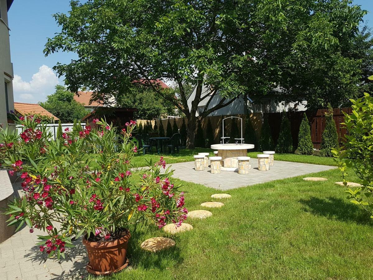 Villa Bellanova Hajdúszoboszló Εξωτερικό φωτογραφία